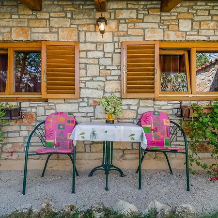 Marija & Pepa Lägenhet *